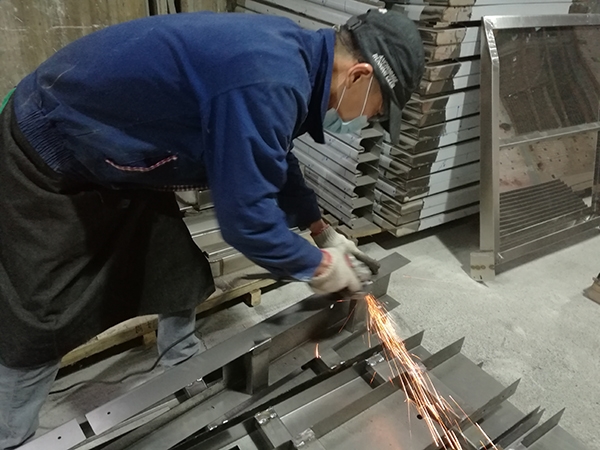 生產(chǎn)車(chē)間